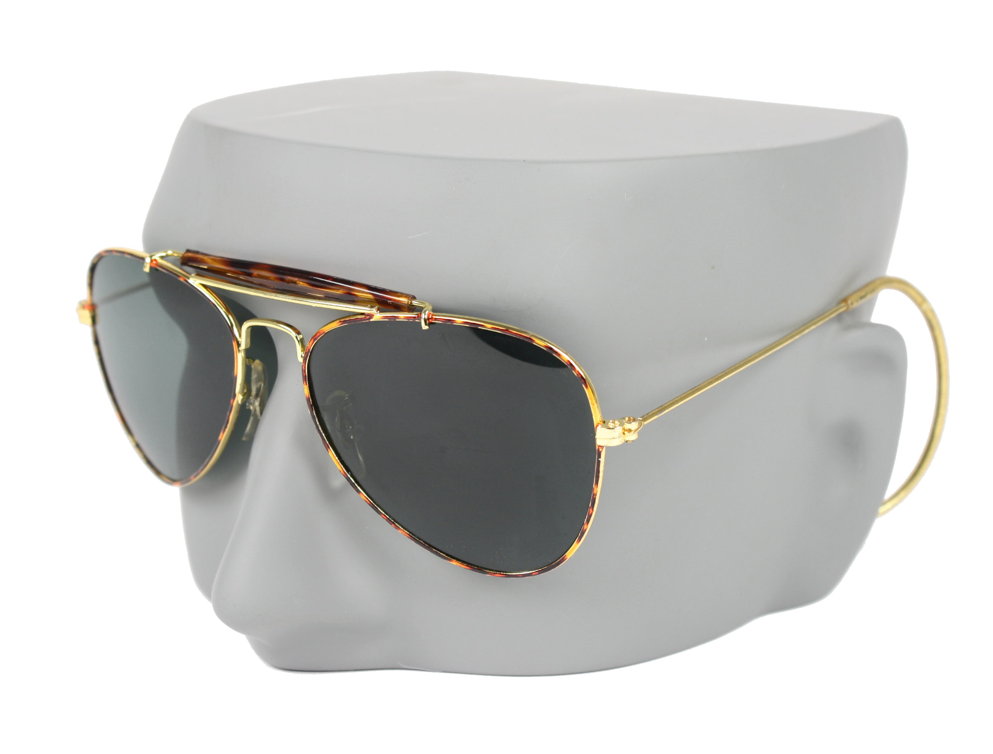 check arm aviator sunglasses